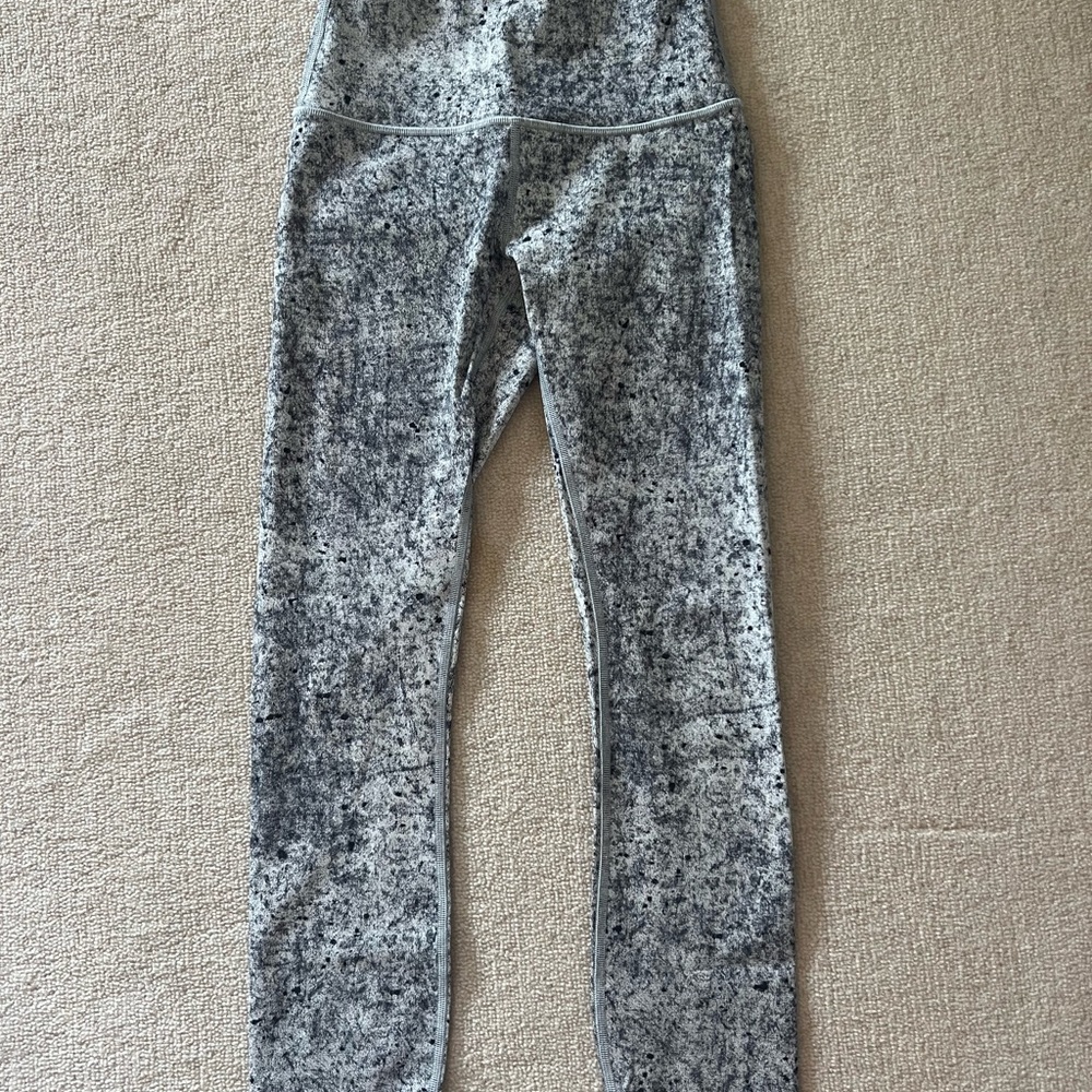 lululemon athletica Gray Patterned Leggings